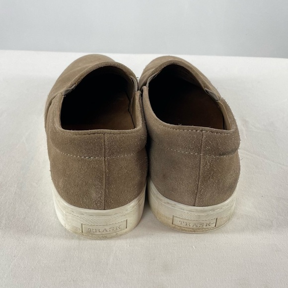 H.S. Trask Suede‎ Slip On Casual Shoe in Taupe Size 8.5